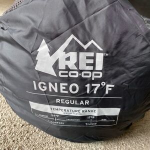 REI Co-op Igneo 17 duck down Sleeping Bag backpacking camping